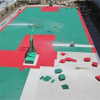 Advantages and disadvantages of suspended interlocking flooring
