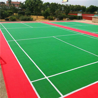 Hebei, China Manufacturing Plant: Features of Suspended Interlocking Flooring