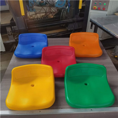 How to install retractable grandstand seats